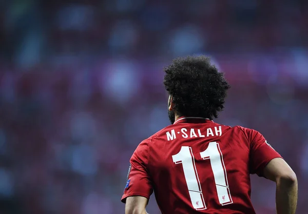 MADRID, İspanya - 1 Haziran 2019: Liverpool 'lu Mohamed Salah, Wanda Metropolitano' daki Tottenham Hotspur (İngiltere) ile Liverpool FC (İngiltere) arasındaki 2018 / 19 UEFA Şampiyonlar Ligi Finali sırasında çekilmiştir..