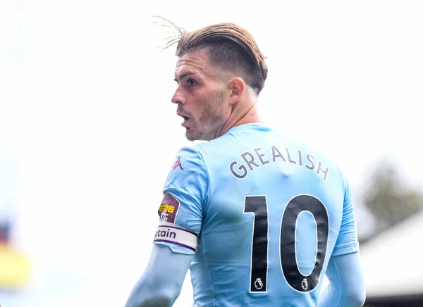 LONDON, ENGLAND - 31 AĞUSTOS 2019: Villa 'dan Jack Grealish 2019 / 20 Premier Lig maçı sırasında Selhurst Park' taki Crystal Palace FC ve Aston Villa FC arasında çekilmiştir..