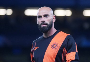 LONDON, ENGLAND - SEPTEMBER 17, 2019: Willy Caballero, Stamford Bridge 'de Chelsea FC (İngiltere) ve Valencia CF (İspanya) arasında oynanan 2019 / 20 UEFA Şampiyonlar Ligi H Grubu maçı öncesinde çekilmiştir..