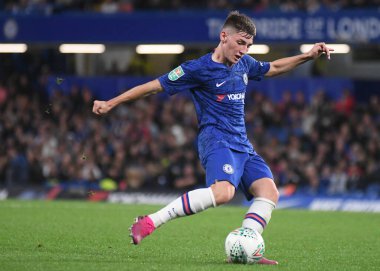 LONDON, ENGLAND - SEPTEMBER 25, 2019: Chelsea 'li Billy Gilmour, Stamford Bridge' deki Chelsea FC ile Grimsby Town FC arasında oynanan 2019 / 20 EFL Kupası 3..