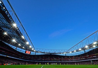 LONDON, ENGLAND - 18 Ocak 2020: Arsenal FC ile Sheffield United FC arasında Emirates Stadyumu 'nda oynanan 2019 / 20 Premier League maçı sırasında çekilen mekanın genel görünümü.