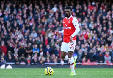 LONDON, ENGLAND - 18 Ocak 2020: Arsenal 'li Ainsley Maitland-Niles, Arsenal FC ile Sheffield United FC arasında oynanan 2019 / 20 Premier League maçı sırasında Emirates Stadyumu' nda çekilmiştir..