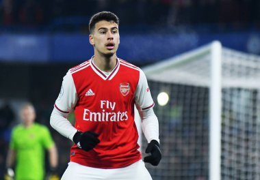 LONDON, ENGLAND - 21 Ocak 2020: Arsenal 'den Gabriel Martinelli, Stamford Bridge' de Chelsea FC ve Arsenal FC arasında oynanan 2019 / 20 Premier League maçı sırasında çekilmiştir..