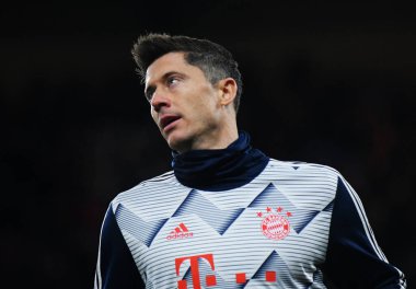 LONDON, ENGLAND - 26 Şubat 2020: Bayern 'li Robert Lewandowski Stamford Bridge' de Chelsea FC ve Bayern Münih arasında oynanan 2019 / 20 UEFA Şampiyonlar Ligi 16..