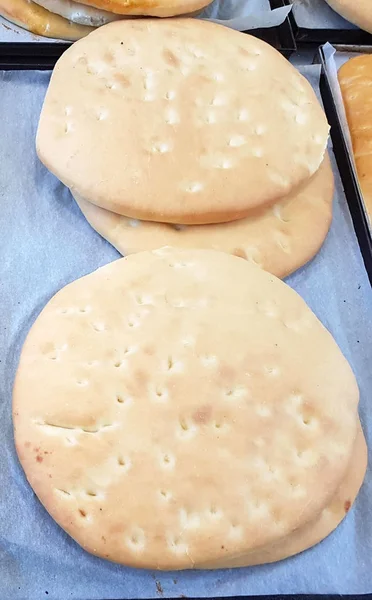 Pão Focaccia Quente Apenas Fora Forno Pronto Para Ser Recheado — Fotografia de Stock