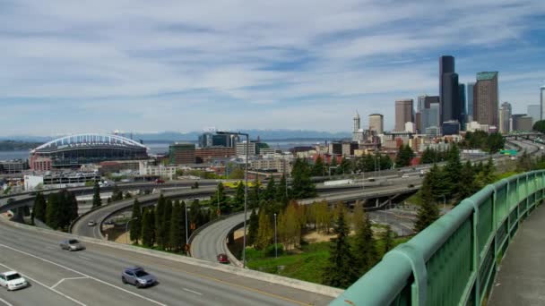 Traffico Autostradale Seattle Con Vista Panoramica Sullo Skyline — Video Stock