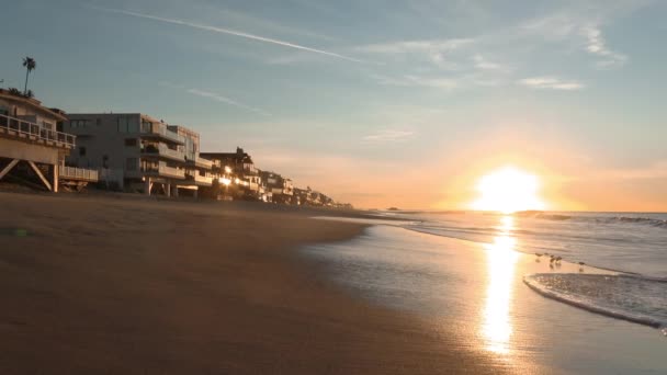 Puesta Sol Famosa Playa Malibú California — Vídeo de stock