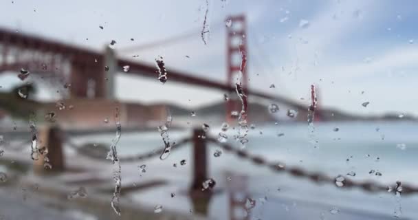 Golden Gate Bridge Met Waterdruppels Lens Focus Shift — Stockvideo
