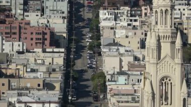 San Francisco sokağı ve Kuzey Sahili mimarisi