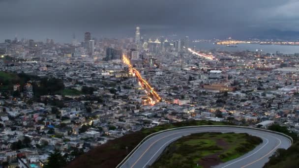 Aerial Panoramic Time Lapse Del Centro San Francisco Por Noche — Vídeo de stock