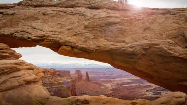 Ανατολή Ηλίου Στην Αψίδα Mesa Στο Εθνικό Πάρκο Canyonlands — Αρχείο Βίντεο