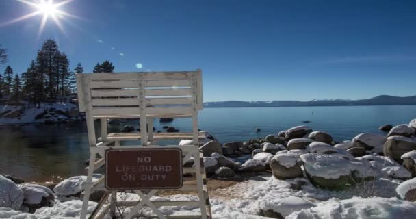 Lago Tahoe Paisaje Invierno Con Silla Salvavidas Sol — Vídeos de Stock