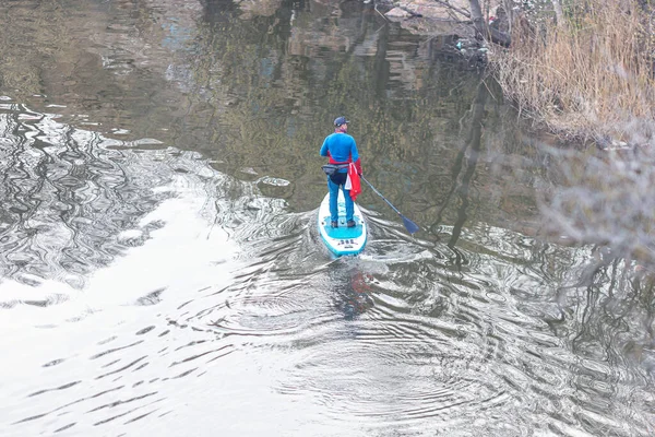 Vue Dessus Des Sportifs Entraînés Debout Sur Stand Paddle Board — Photo