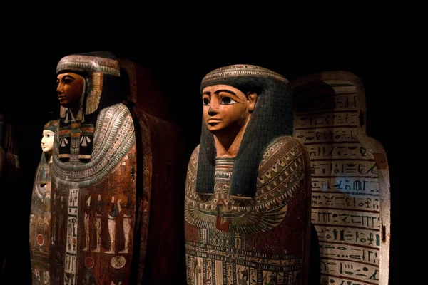 Leiden Nederländerna Jan 2019 Närbild Antika Kistor Utställningen Gods Egypt — Stockfoto