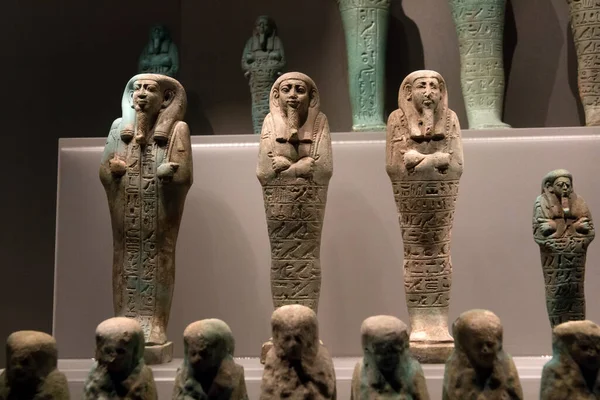 Leiden Holandia Jan 2019 Małe Starożytne Kamienne Figurki Mumii Shabti — Zdjęcie stockowe