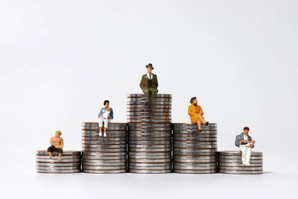 Miniature People Sitting Piles Coins — Stock Photo, Image