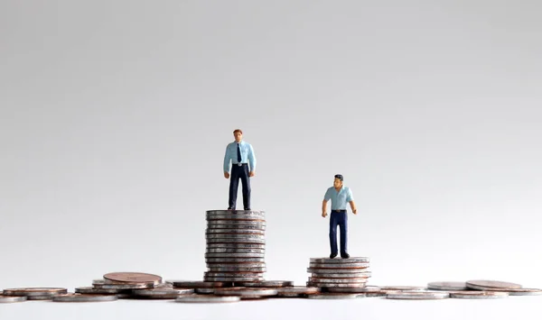 Employment Promotion Gap Concept Miniature People Standing Pile Coins — Stock Photo, Image