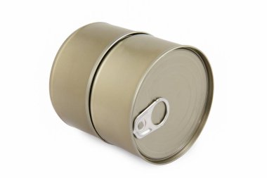 Beyazda izole edilmiş konserve yiyecekler. Kesme yolu ile.