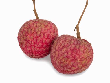 Beyaz arkaplanda taze litchies