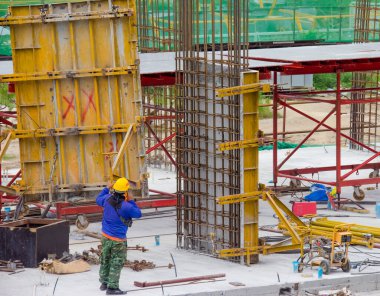 Bina inşaatı için inşaat işçileri