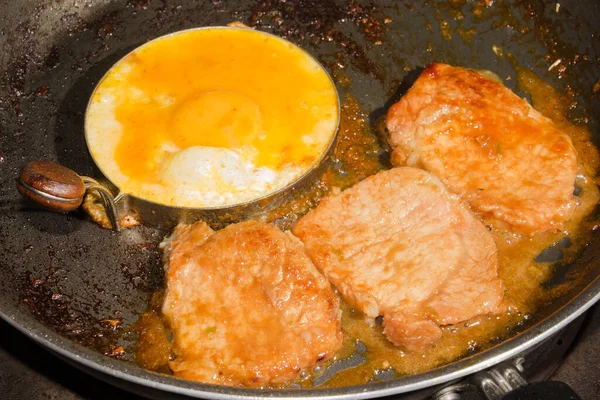 Steak Pork Fried Egg Pan — Stock Photo, Image
