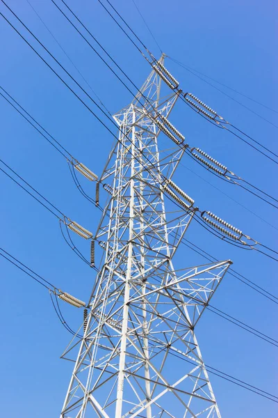 Líneas Eléctricas Torres Cielo Fondo — Foto de Stock