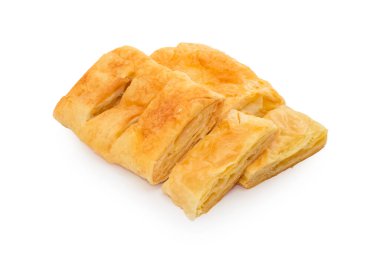 Beyaz arkaplanda izole edilmiş ananaslı turta