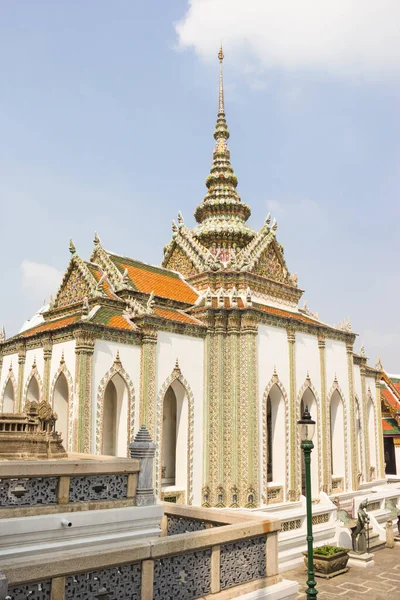 งเทพฯ ประเทศไทย มกราคม สถาป ตยกรรมแบบด งเด มของว ดพระแก มกราคม 2015 — ภาพถ่ายสต็อก