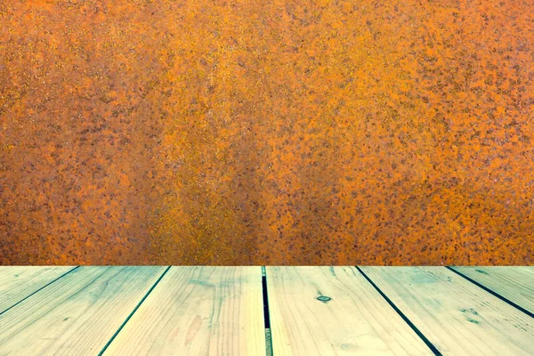 Металлическая Ржавчина Деревянной Панелью — стоковое фото