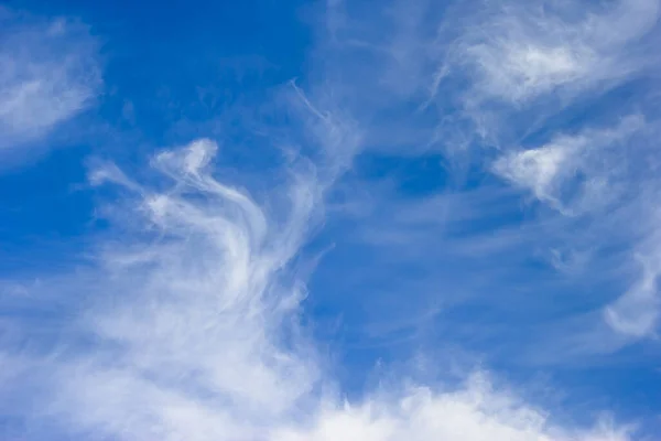 Nuvoloso Cielo Blu Sfondo — Foto Stock