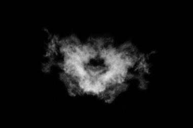 Dokulu bulut, soyut siyah, siyah arkaplanda izole.