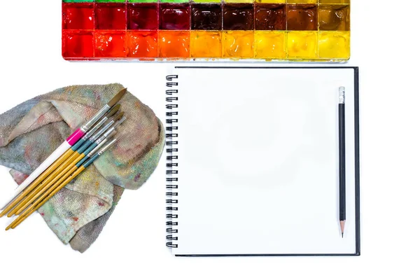 Primo Piano Libro Note Aperte Con Colori Vassoio Sfondo — Foto Stock