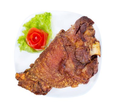 Arka planda kızartılmış domuz budu, kırpma yolu.