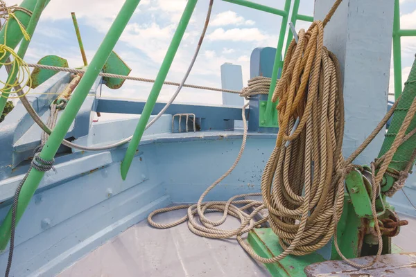 Corde Rouler Sur Bateau Pêche — Photo