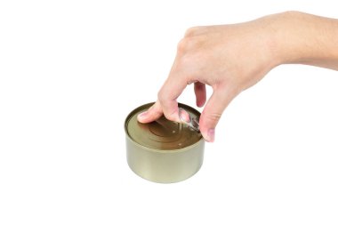 El açık konserve yiyecekler beyaz arka planda izole