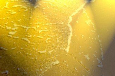 Parlak altın plaj dokusu, soyut arkaplan, altın desen