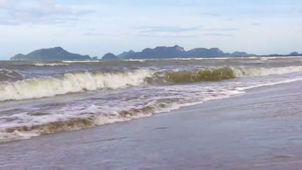 Havsvågor Stranden Thailand — Stockvideo