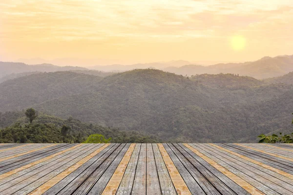 Houten Tafel Met Ochtend Landschap Achtergrond — Stockfoto