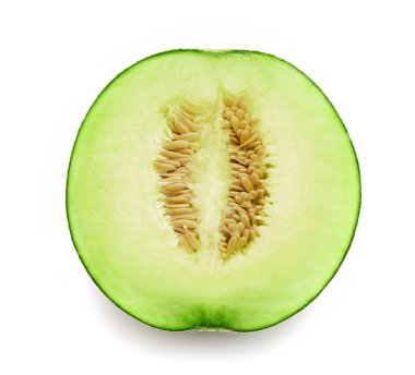 Karpuzun yarısı beyaz arkaplanda izole edilmiş.