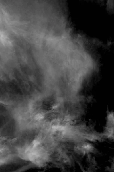 Nube Texturizada Blanco Abstracto Aislada Sobre Fondo Negro — Foto de Stock