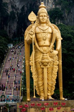 Malezya 'daki Batu Mağaraları' nda Kartikeya ya da Murugan Heykeli