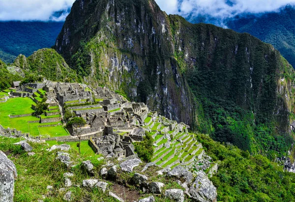 Budynki Machu Picchu Machu Picchu Około 200 Budynków Najczęściej Kształcie — Zdjęcie stockowe