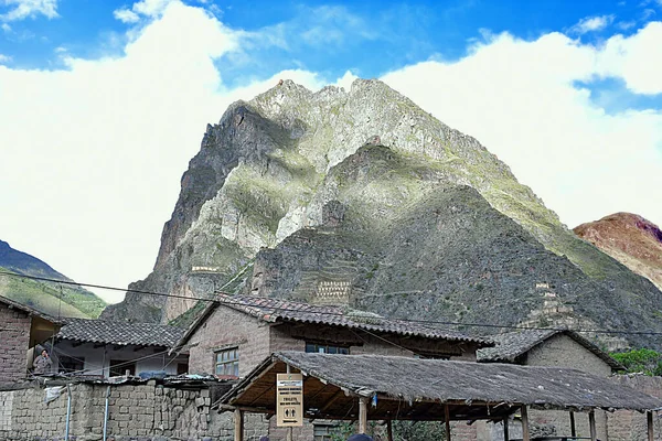 Ollantaytambo Pinkuylluna Montagna Cui Gli Inca Costruirono Depositi Pietra Grezza — Foto Stock