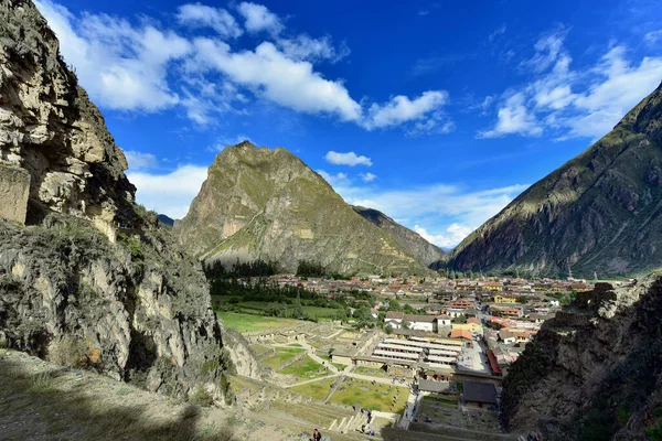 Vista Ollantaytambo Desde Plaza Manyaraki Ollantaytambo Tiene Plano Ortogonal Con — Foto de Stock