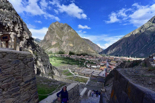 Ollantaytambo Pinkuylluna Hegy Amelyen Inkák Épített Durva Lerakódások Dombok Körül — Stock Fotó