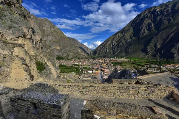 Vista Ollantaytambo Desde Plaza Manyaraki Ollantaytambo Tiene Plano Ortogonal Con — Foto de Stock