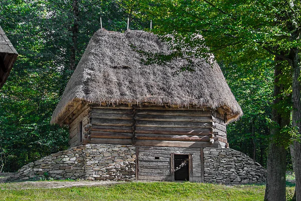 Традиционное Румынское Здание Средневекового Периода Музее Традиционной Народной Цивилизации Астра — стоковое фото