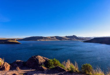 Umayo Gölü, Peru 'nun Puno Bölgesi' nin Atuncolla ilçesine bağlı bir göldür. Sillustani mezarlığı gölün kıyılarına yakındır. Göl 3.844 metre yükseklikte ve yaklaşık 8 kilometre uzunluğunda ve 3 kilometre genişliğindedir..
