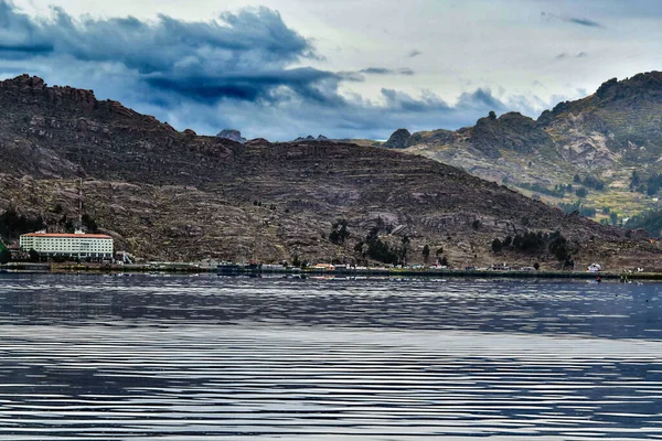 Taquile Island Uitzicht Het Titicacameer Een Eiland Aan Peruaanse Kant — Stockfoto