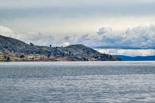 Taquile Ist Eine Insel Auf Der Peruanischen Seite Des Titicacasees — Stockfoto